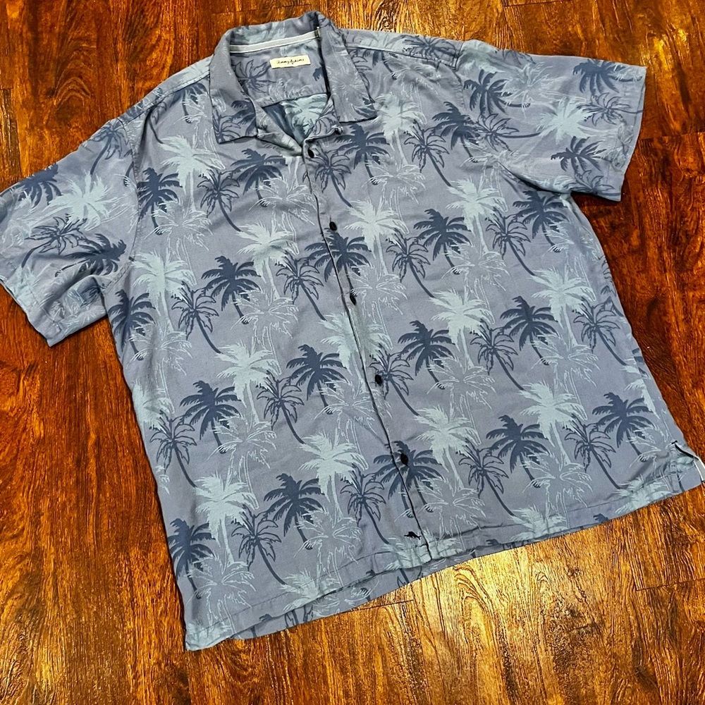 Tommy Bahama Men Hawaiian Shirt 100% Silk Embroidered Palm Tree XXXL 3XL